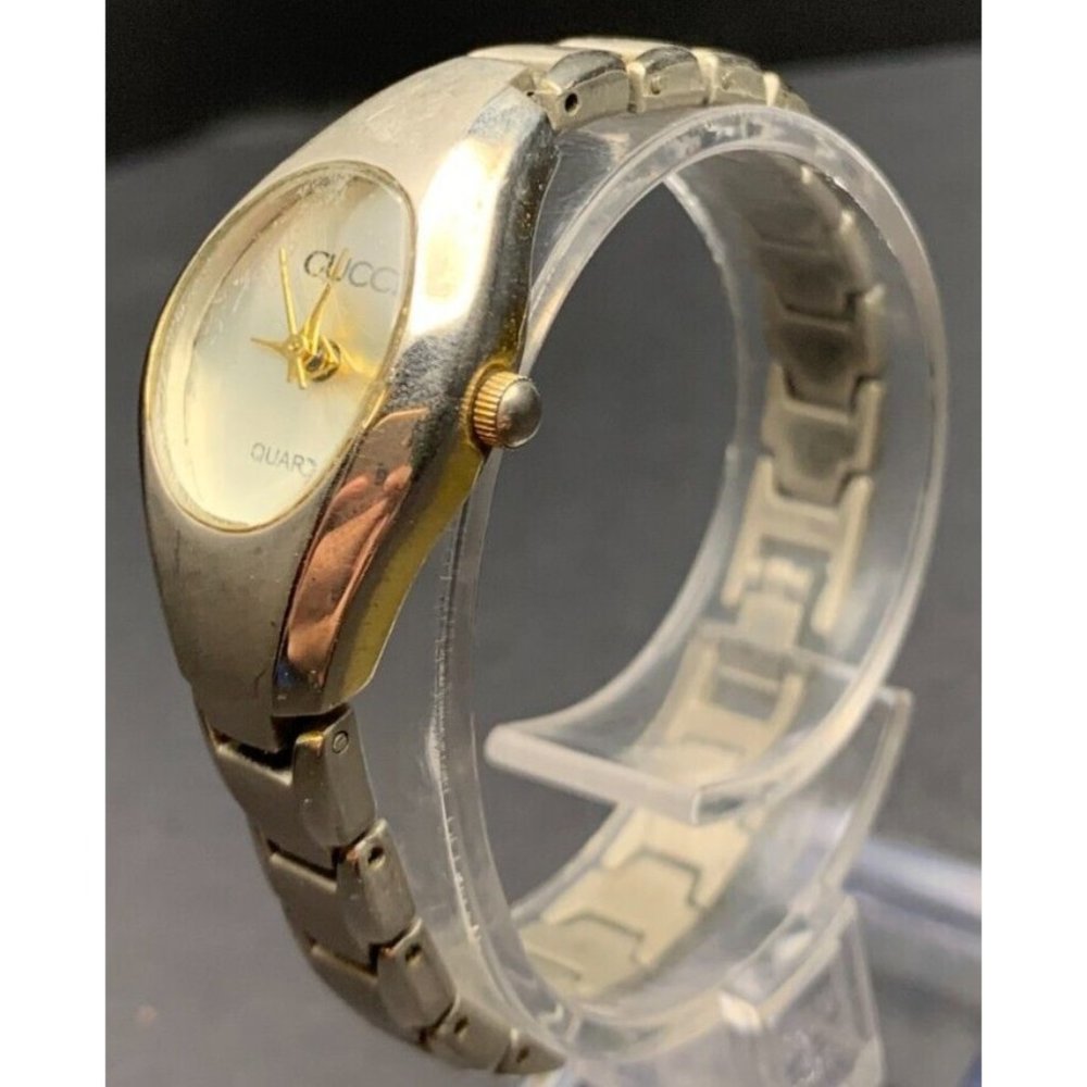 Vintage GUCCI Analog Watch Silver Tone - Untested - May Need Battery or Repair